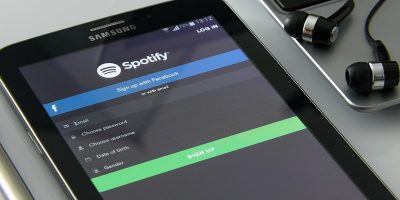 Spotify Introducing “Car Thing,” a Voice-Controlled Device