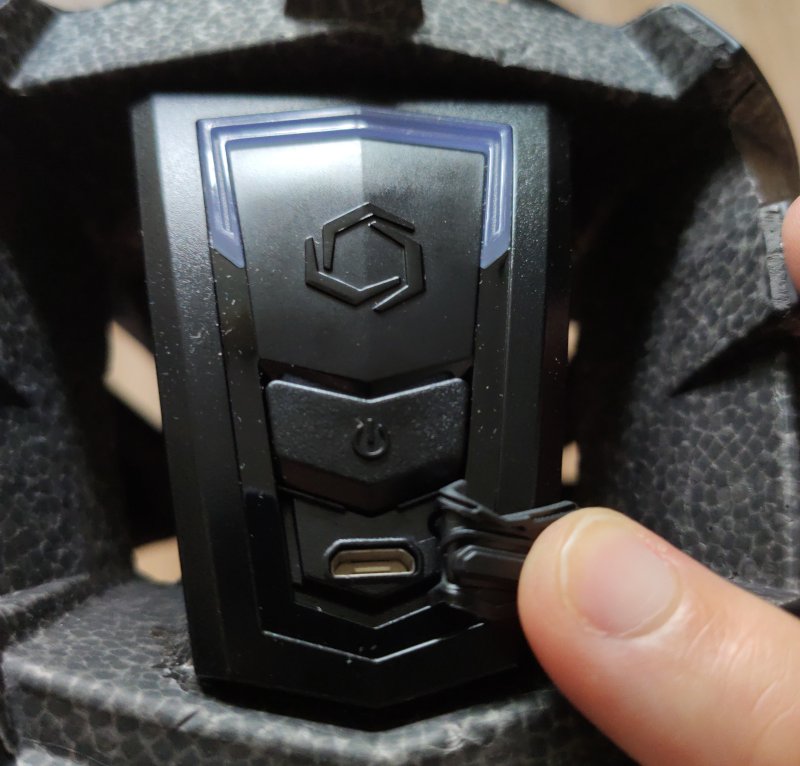 Coros Safesound Helmet Usb Port