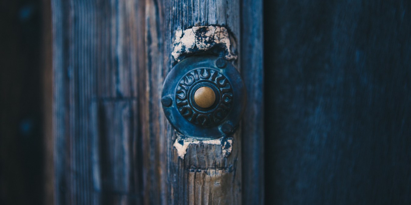 Top Alternatives Ring Doorbell Featured