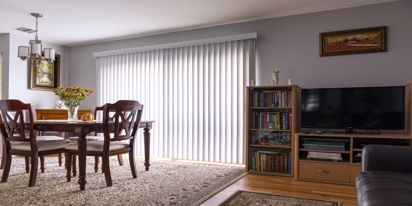 What Are Smart Blinds How They Work Featured