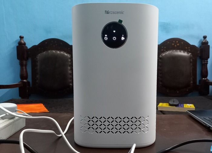 Wi-Fi enabled in smart home air purifier.