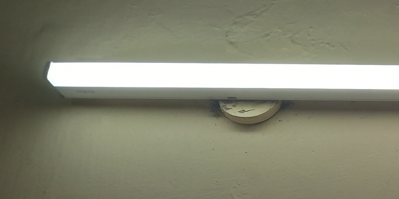 Featured image of What Is Smart Led Batten and How to Connect it to Alexa and Google Home