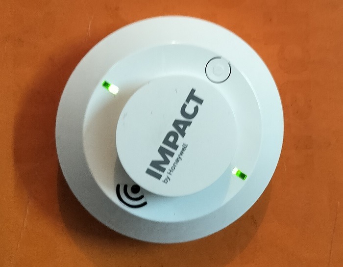 Wireless Smoke Detectors Working Green Lights